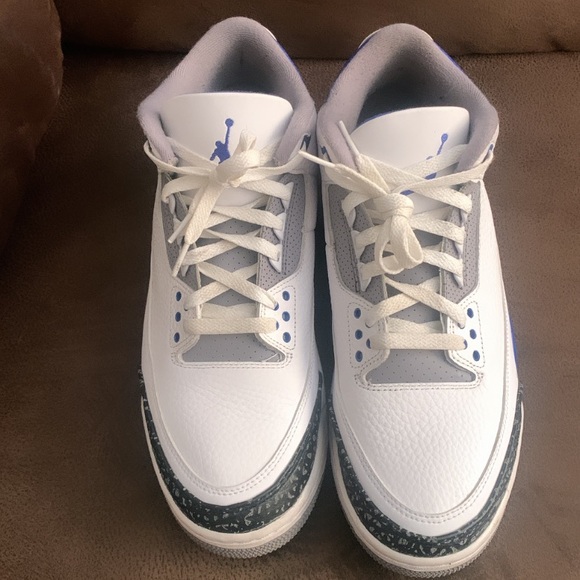 Jordan 3 “Racer blue” | size:10.5 OR BEST OFFER!! - Picture 2 of 4